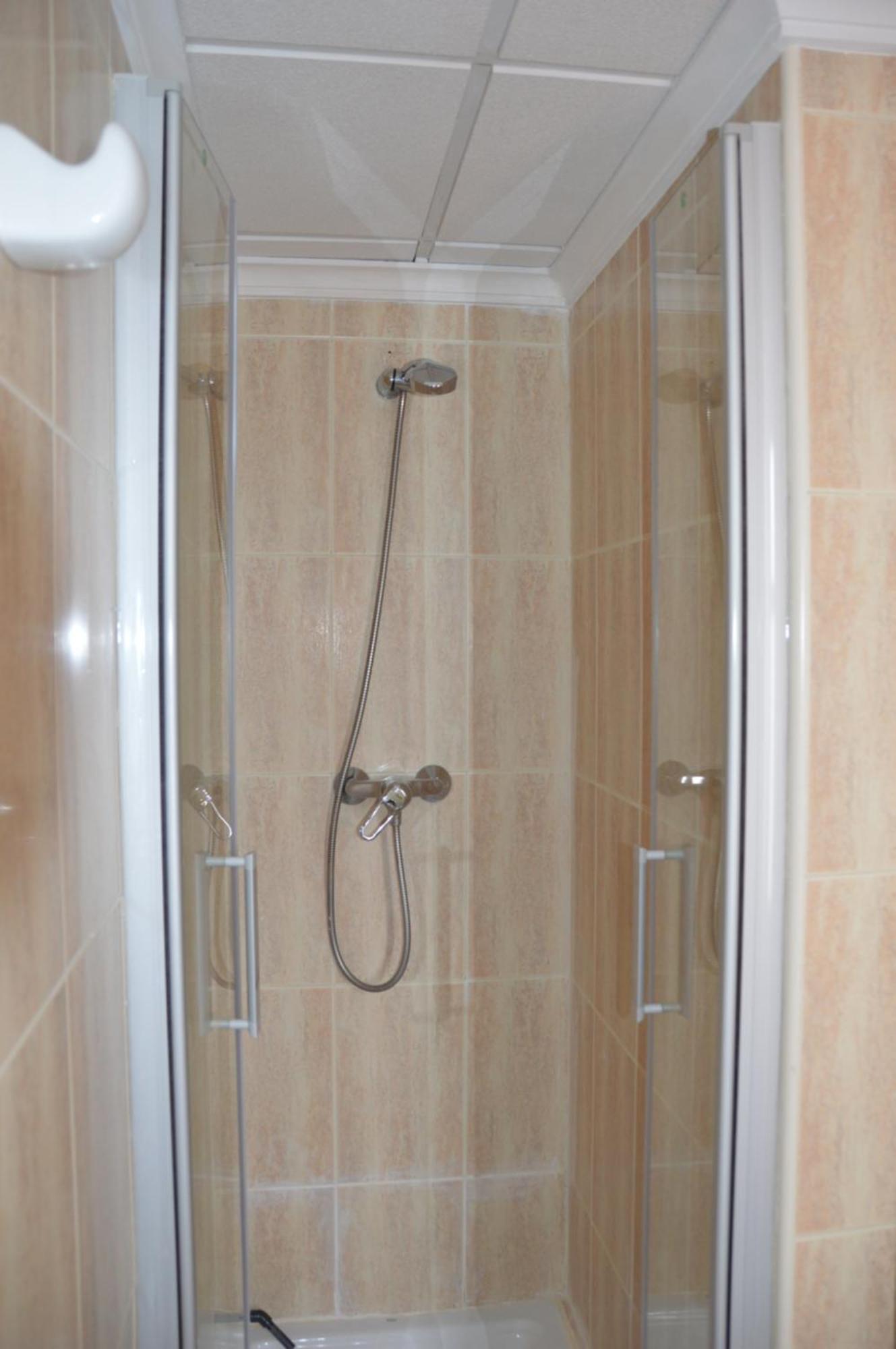 Niza 3B Holiday Apt เบนิดอร์ม ภายนอก รูปภาพ