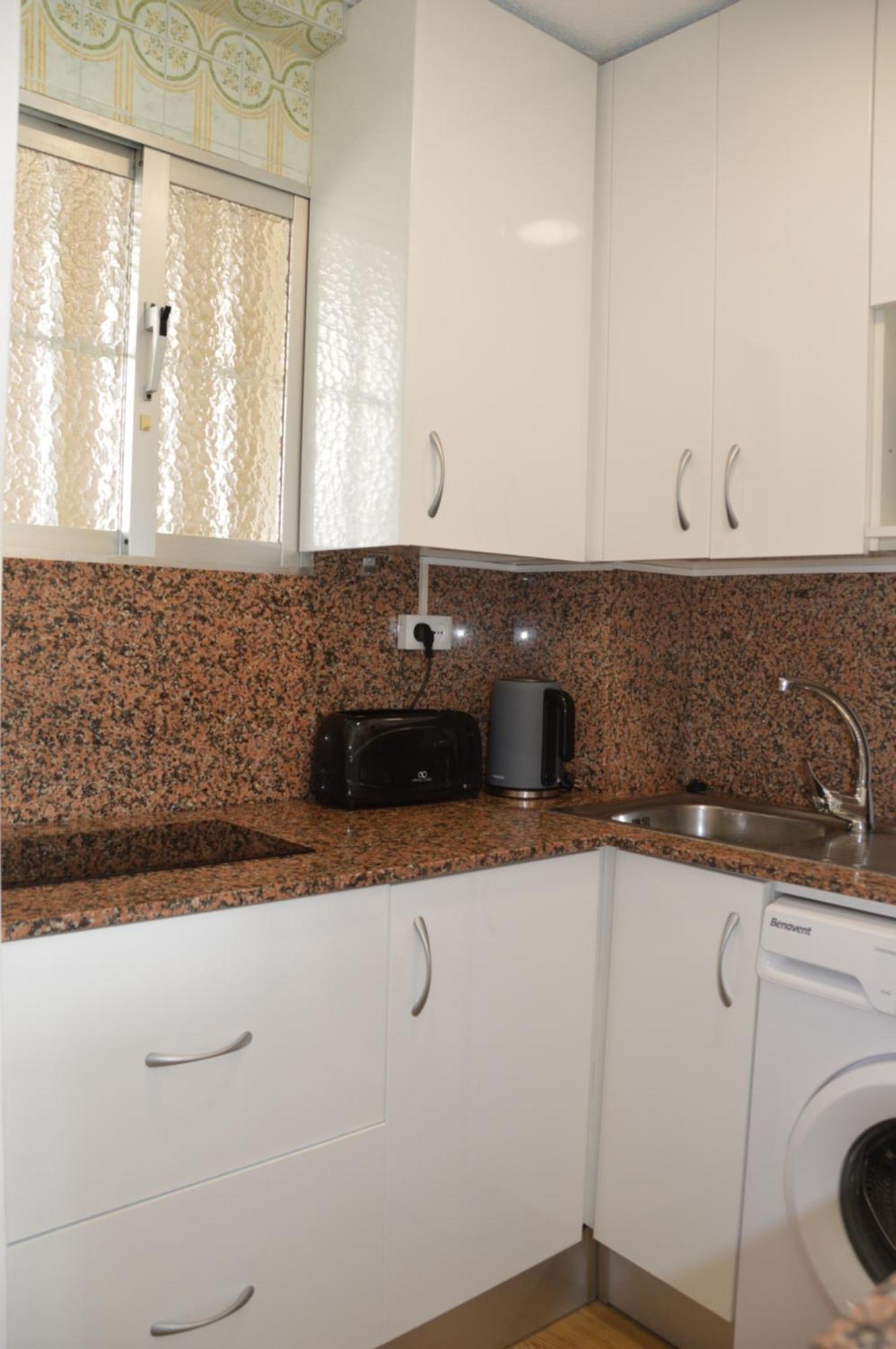 Niza 3B Holiday Apt เบนิดอร์ม ภายนอก รูปภาพ